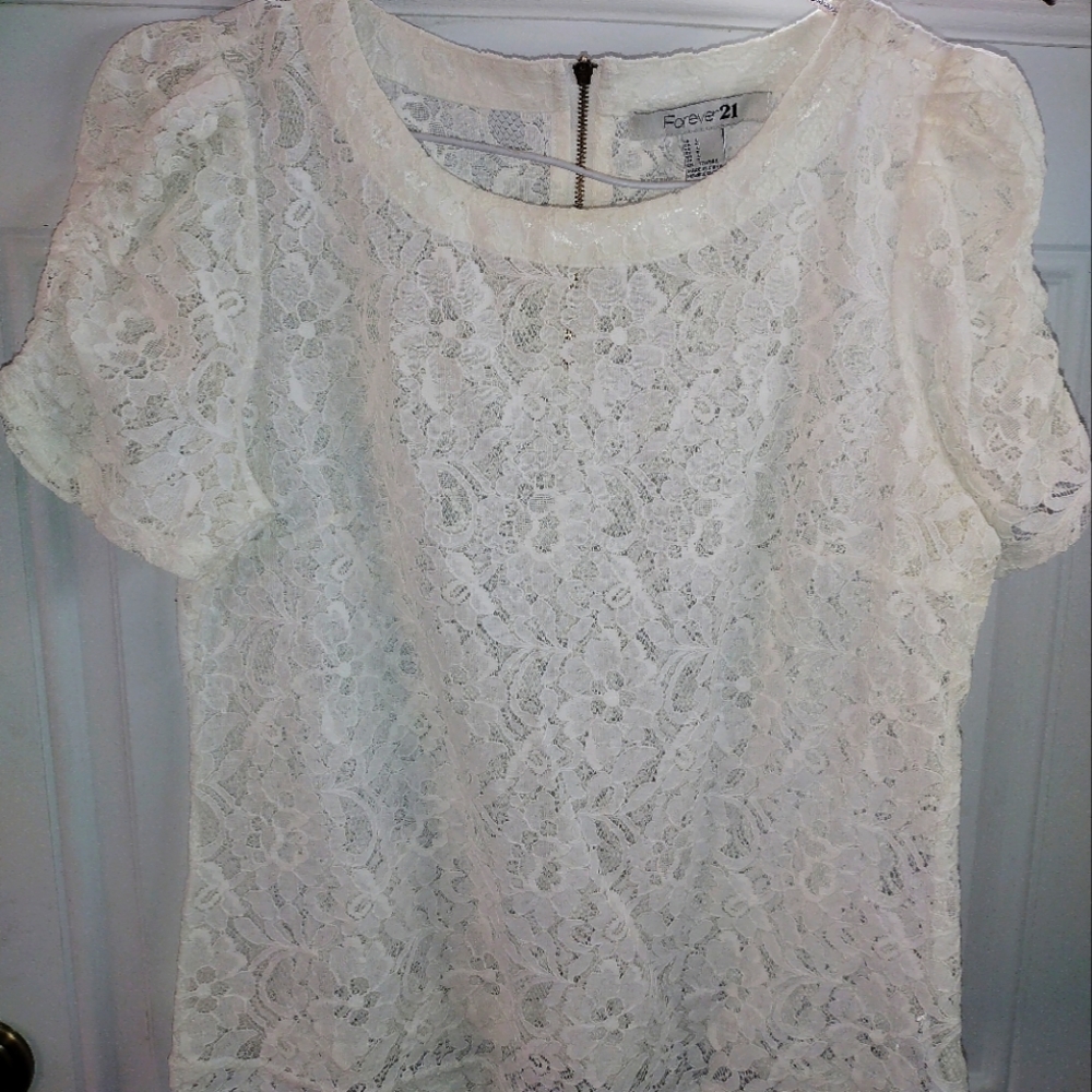Forever21 lace Top